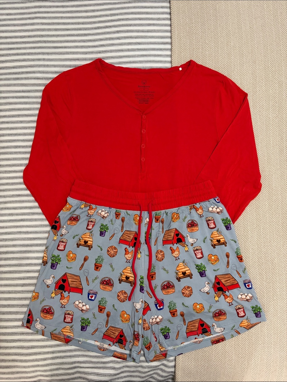 NWOT Brooksees Bamboo PJs Lounge Set Pajamas Long Sleeve Top & Shorts Farm Print